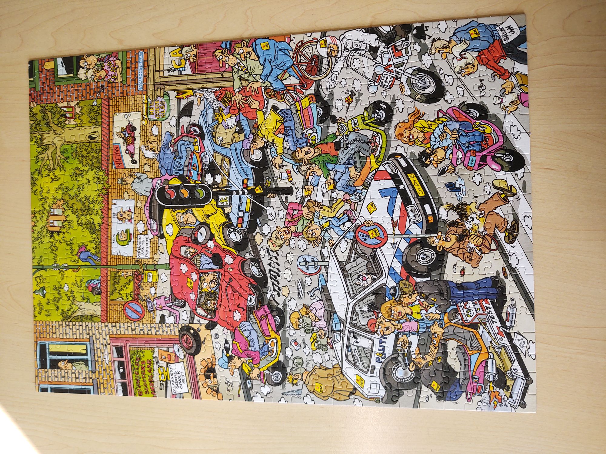 scooter scramble 17465 - Verkeers Chaos puzzle collectible - Main Image 2