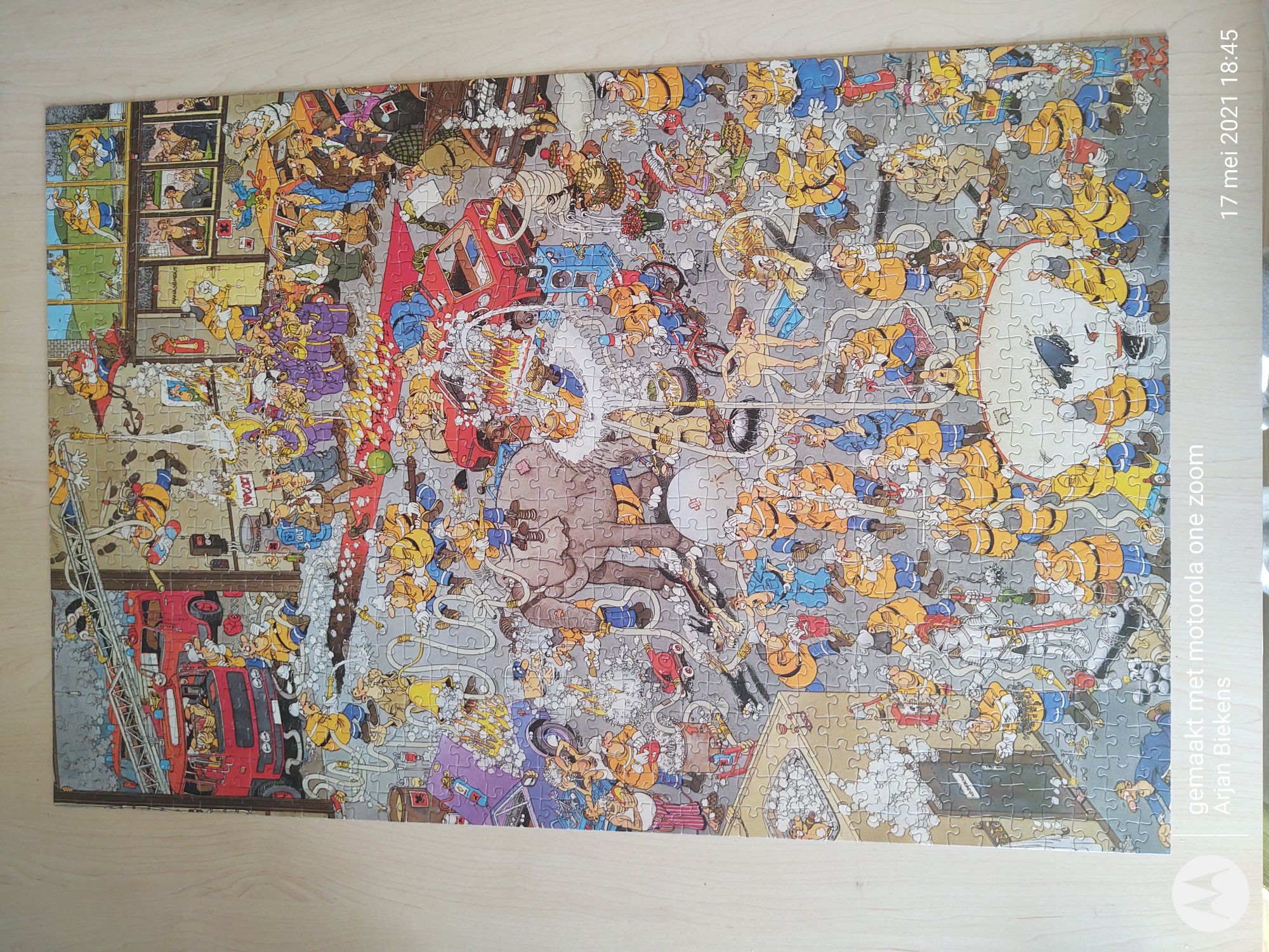 The Fire Station - WHSmith Exclusive Collection puzzle collectible - Main Image 2