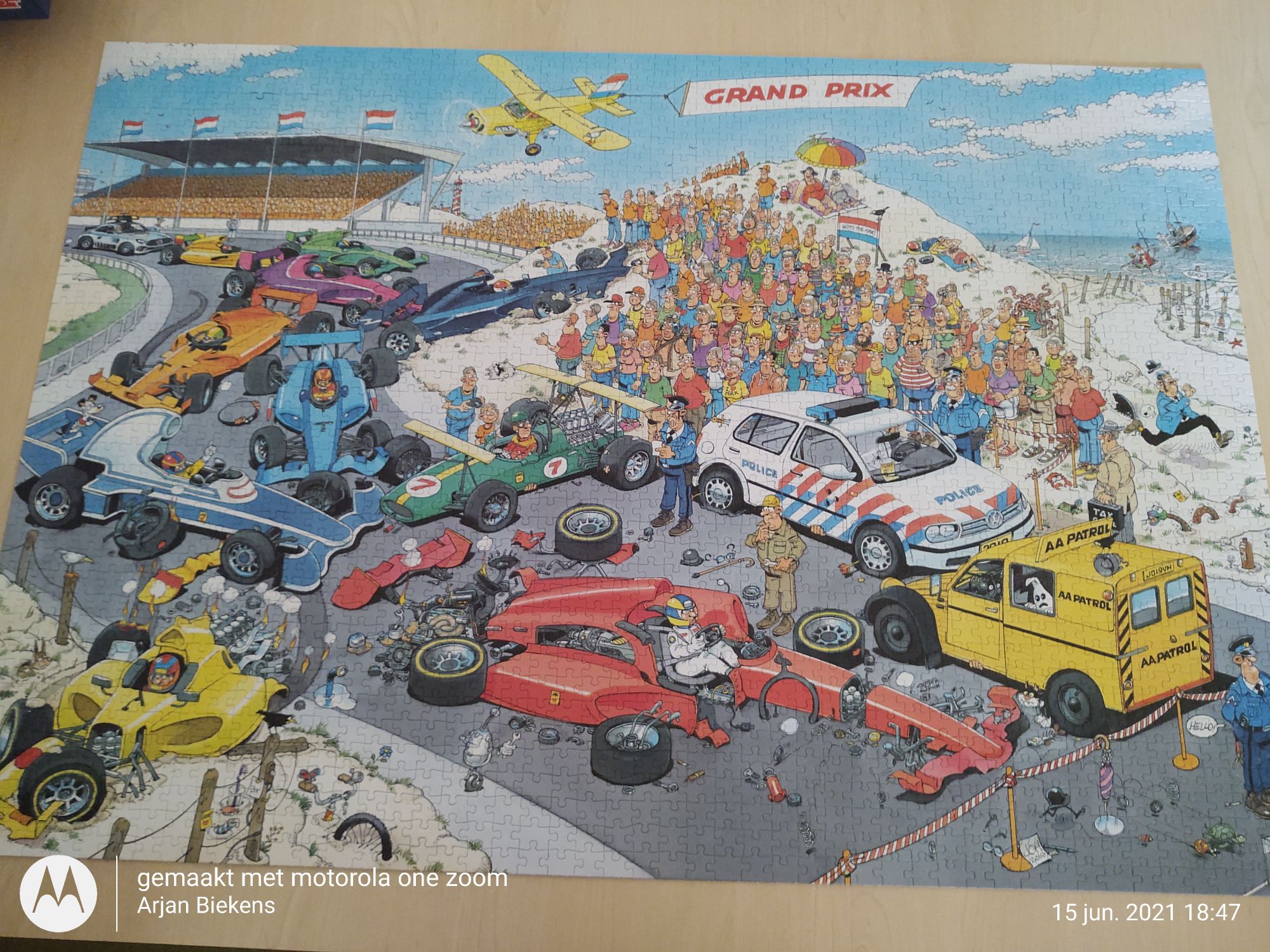 Grand prix - Jumbo puzzle collectible - Main Image 2