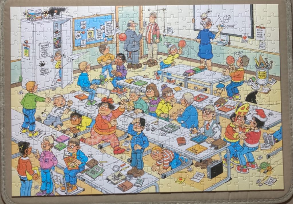 Het Klaslokaal - Junior Serie puzzle collectible - Main Image 2