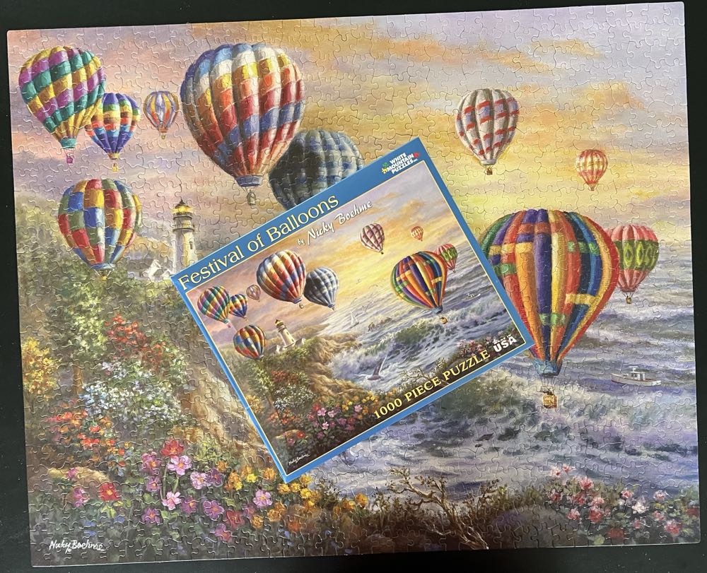Festival Of Balloons DONATED - White Mountain Puzzles puzzle collectible [Barcode 724819254262] - Main Image 4