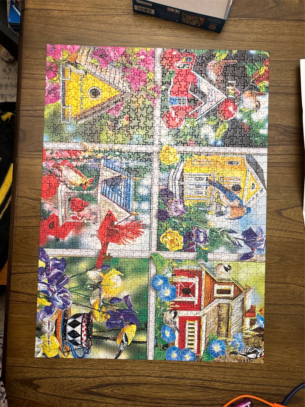 Birdhouse Village - Master Pieces puzzle collectible [Barcode 705988721175] - Main Image 3