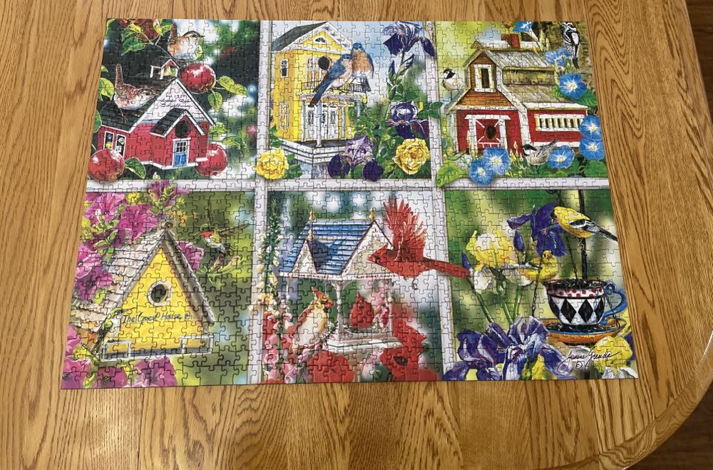 Birdhouse Village - Master Pieces puzzle collectible [Barcode 705988721175] - Main Image 4