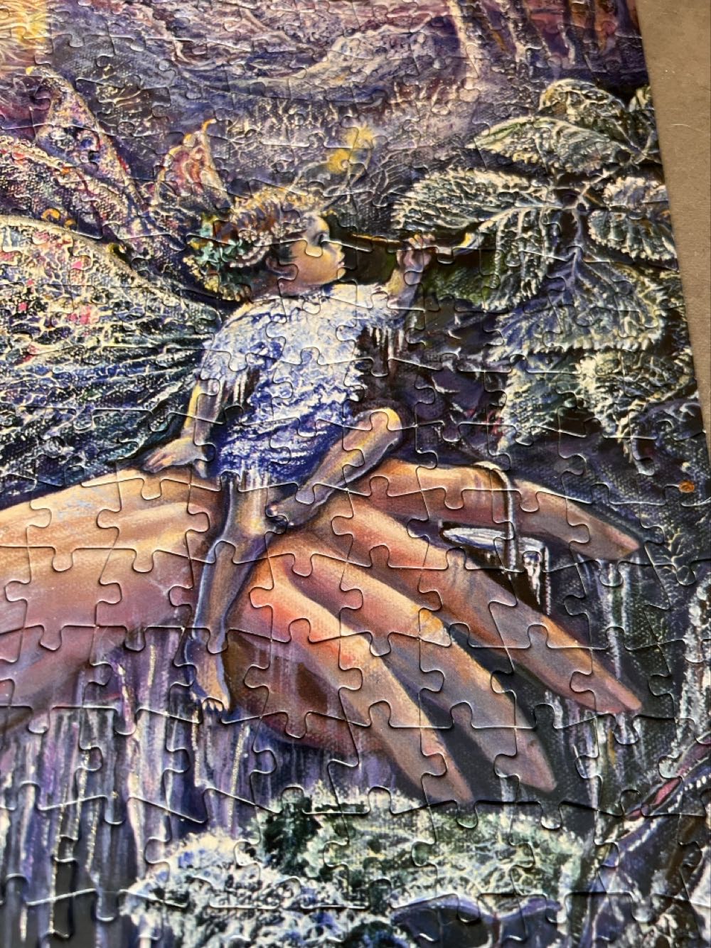 Z (SOLD) Wall-Spirit Of Winter Glitter - Buffalo Games 🇺🇸 puzzle collectible [Barcode 079346121243] - Main Image 3