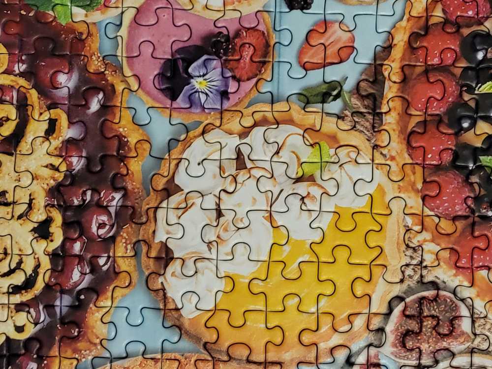 Pie Party - EuroGraphics puzzle collectible [Barcode 628136657020] - Main Image 3