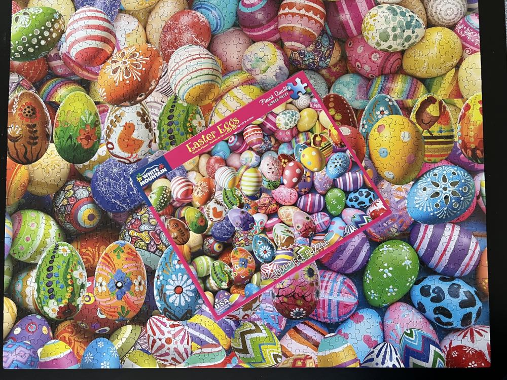 Easter Eggs - White Mountain puzzle collectible [Barcode 724819265282] - Main Image 4