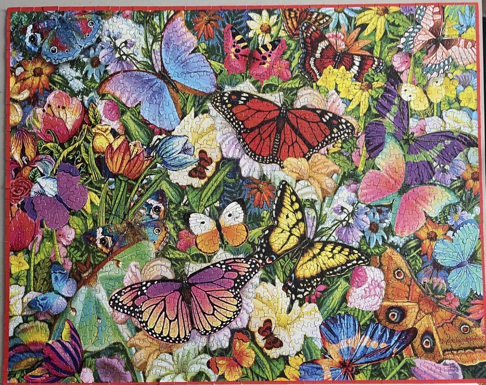 Butterfly Garden - White Mountain Puzzles puzzle collectible [Barcode 724819265299] - Main Image 2