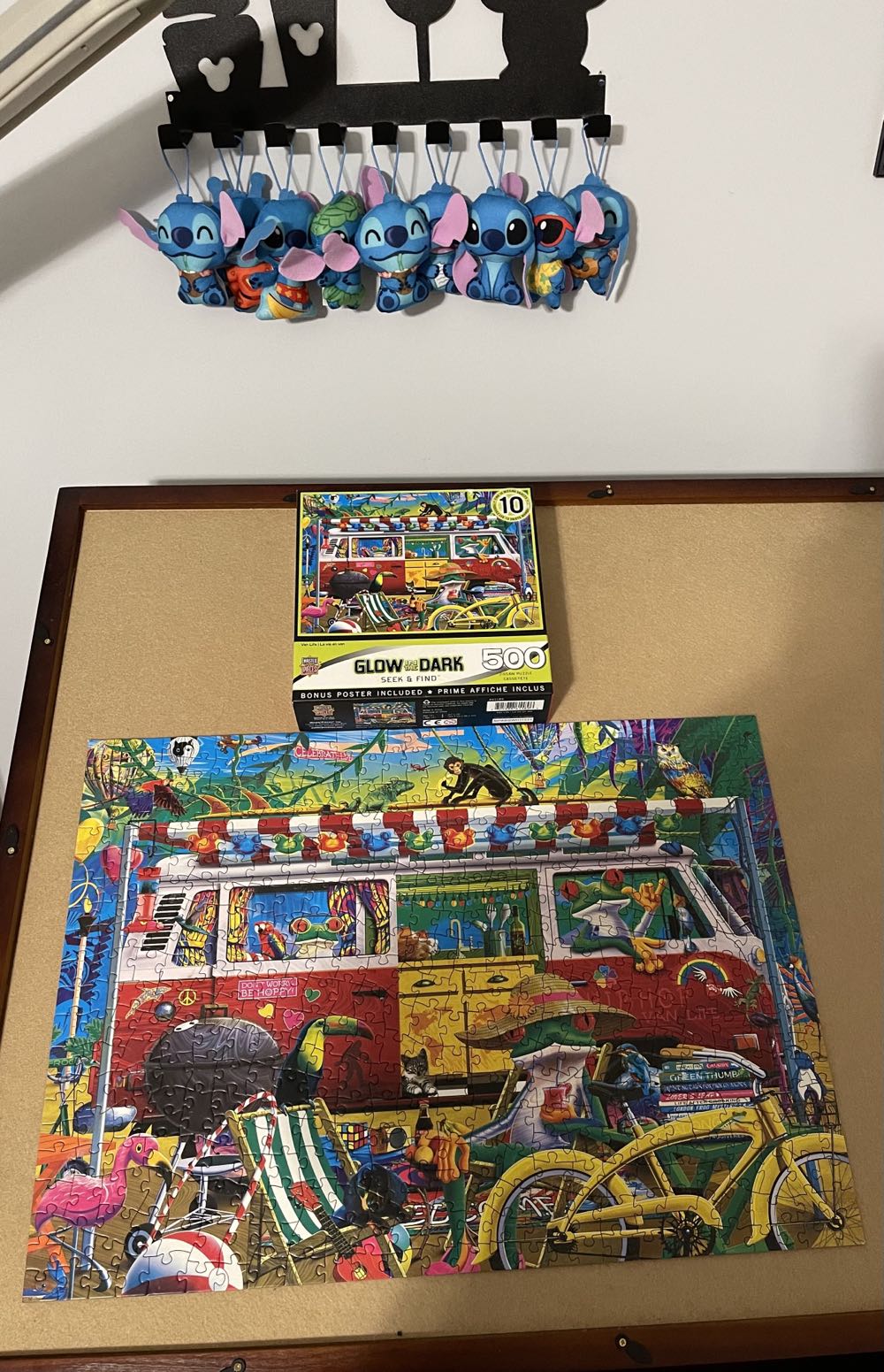 Van Life - Master Pieces puzzle collectible [Barcode 705988611896] - Main Image 2