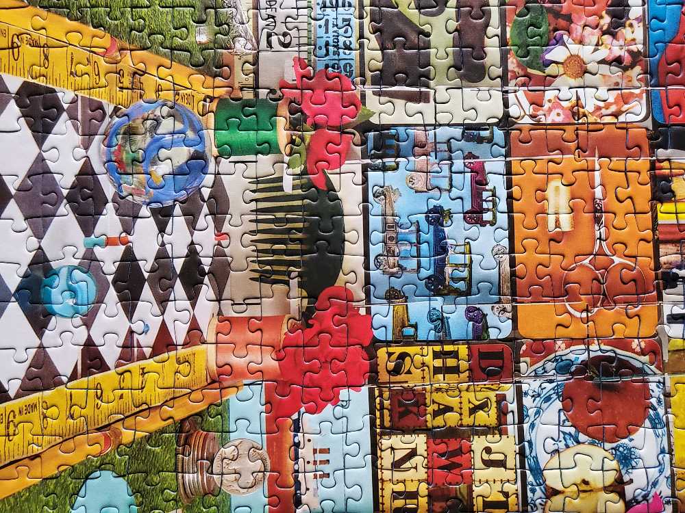 Eames House Of Cards Fantasy - Ravensburger puzzle collectible [Barcode 4005556171910] - Main Image 4