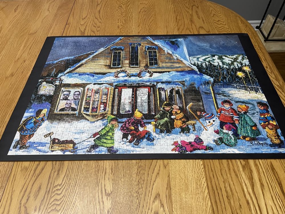 Zyves - Trefl puzzle collectible [Barcode 061152670282] - Main Image 3