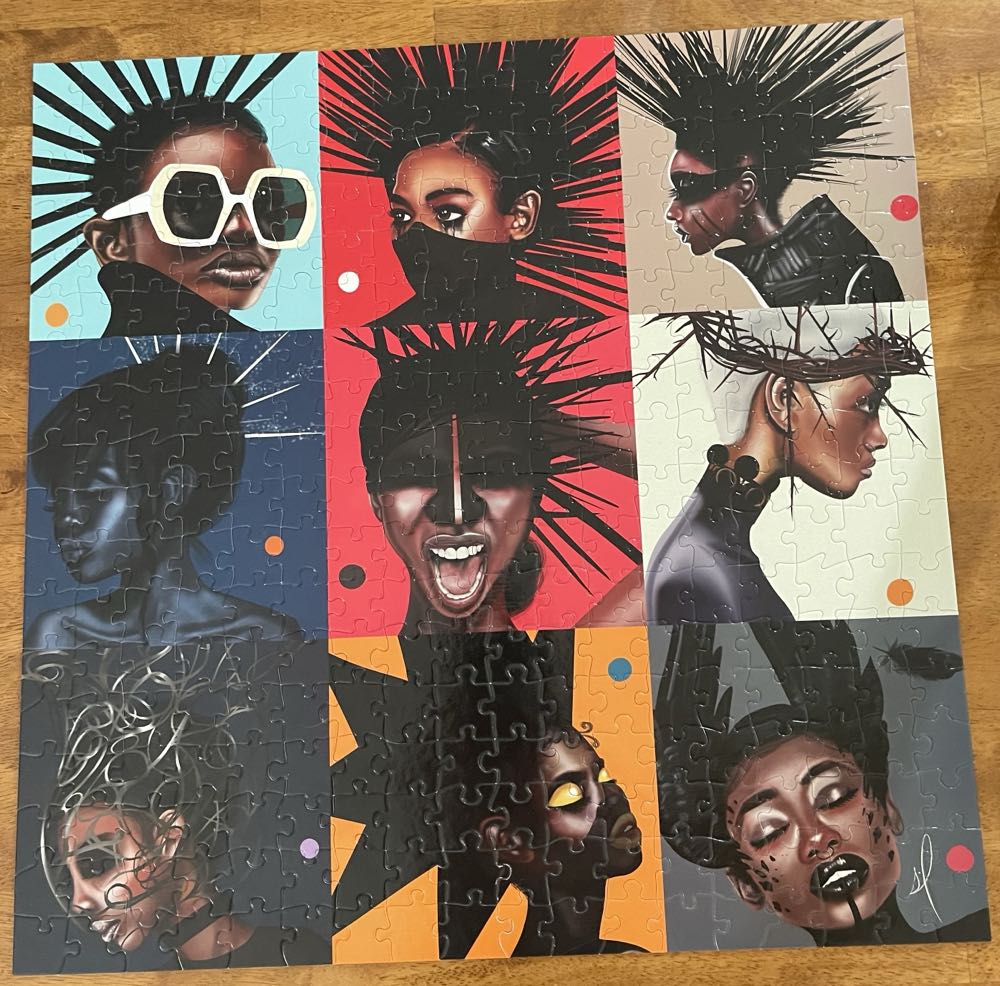 Black Crowns - Buffalo Games puzzle collectible [Barcode 079346227013] - Main Image 2