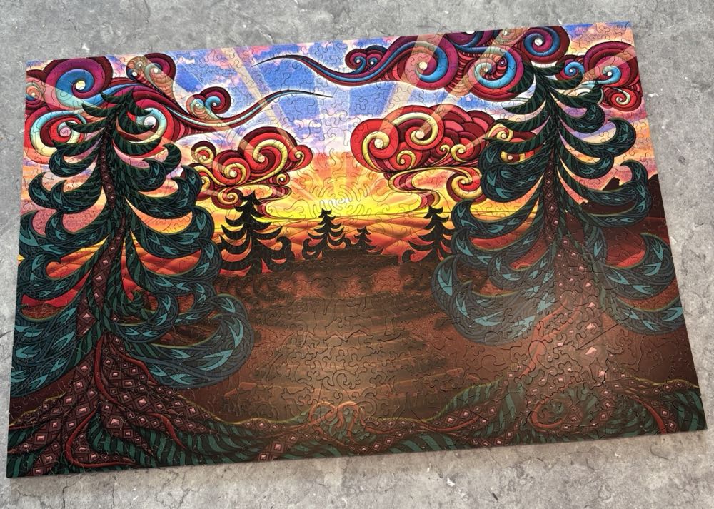 Sunrise Circle - Liberty Puzzles puzzle collectible - Main Image 2