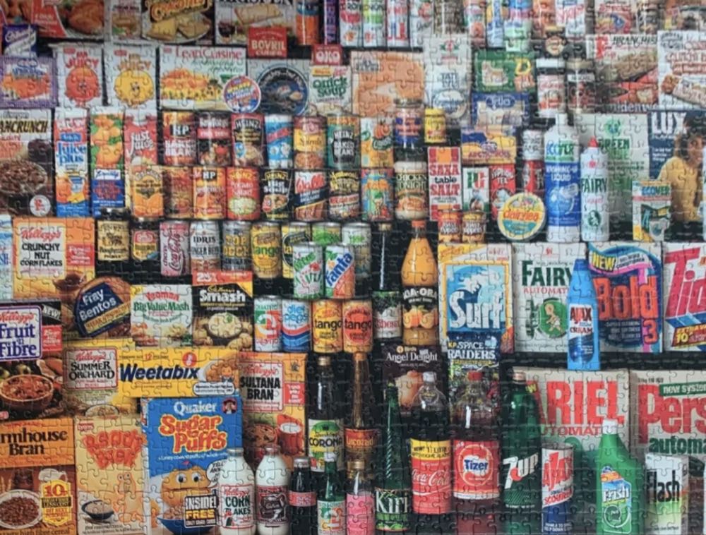 1980s Shopping Basket - Gibsons puzzle collectible [Barcode 5012269070347] - Main Image 3