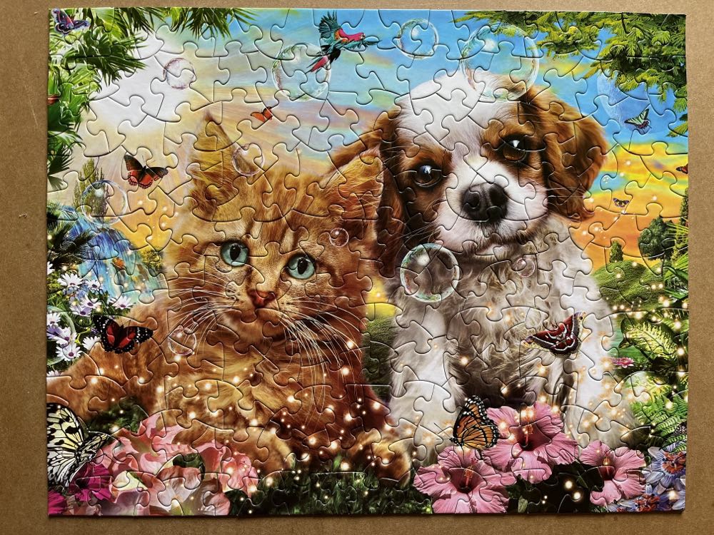 Kitten And Puppy - Bits & Pieces puzzle collectible [Barcode 192949000279] - Main Image 3