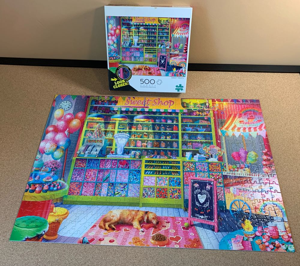 Sweet Treats - Buffalo puzzle collectible [Barcode 079346032518] - Main Image 3