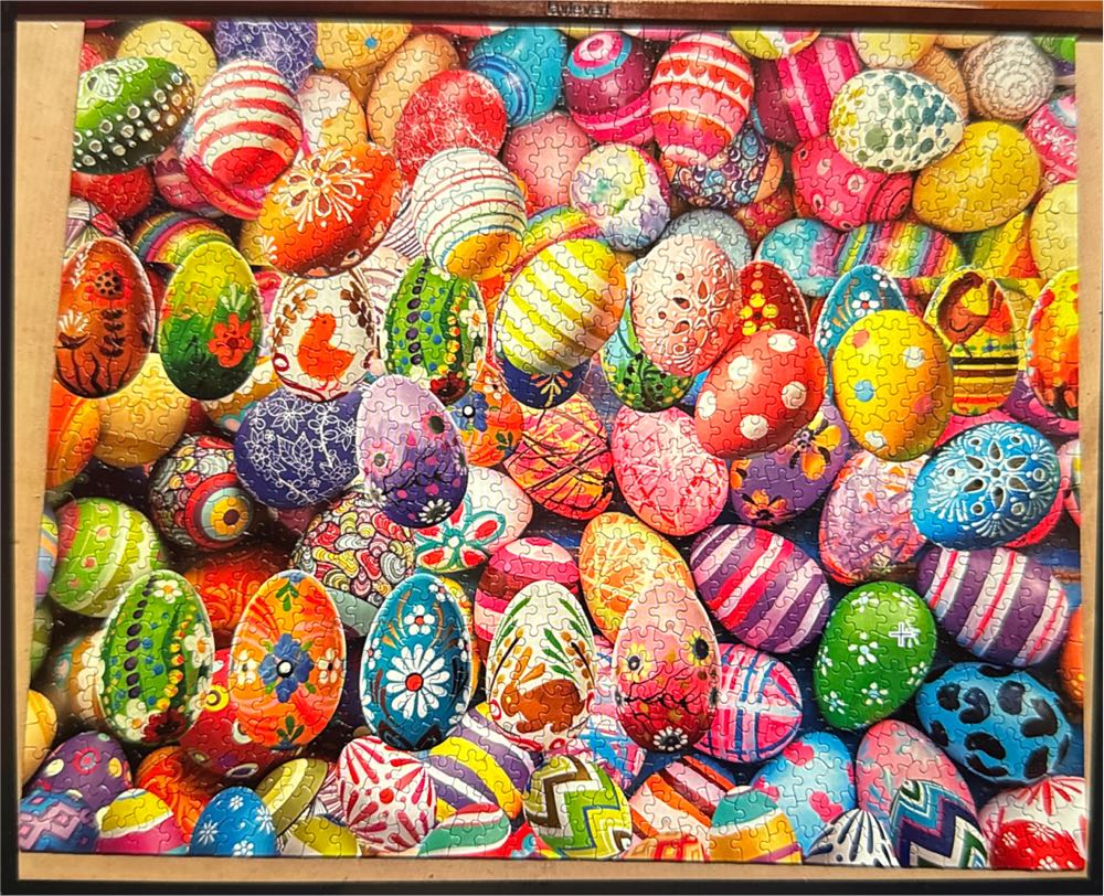 Easter Eggs - White Mountain puzzle collectible [Barcode 128101850868601299] - Main Image 2
