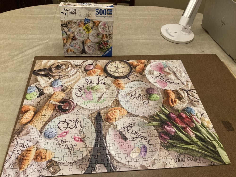 Macarons (SOLD) - Ravensburger puzzle collectible [Barcode 4005556824656] - Main Image 2