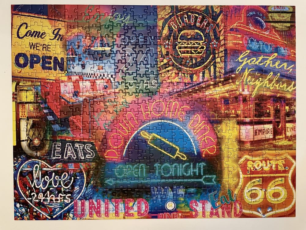 Good Eats! Late Night Grub - Master Pieces puzzle collectible [Barcode 705988321146] - Main Image 2