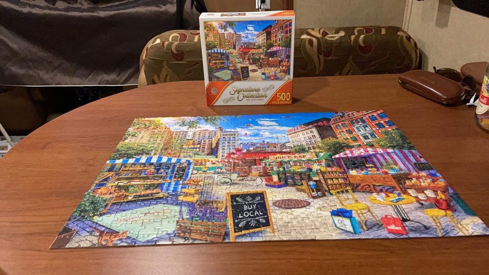 Masterpieces: Buy Local Honey - Masterpieces Puzzle Co puzzle collectible [Barcode 705988504648] - Main Image 3