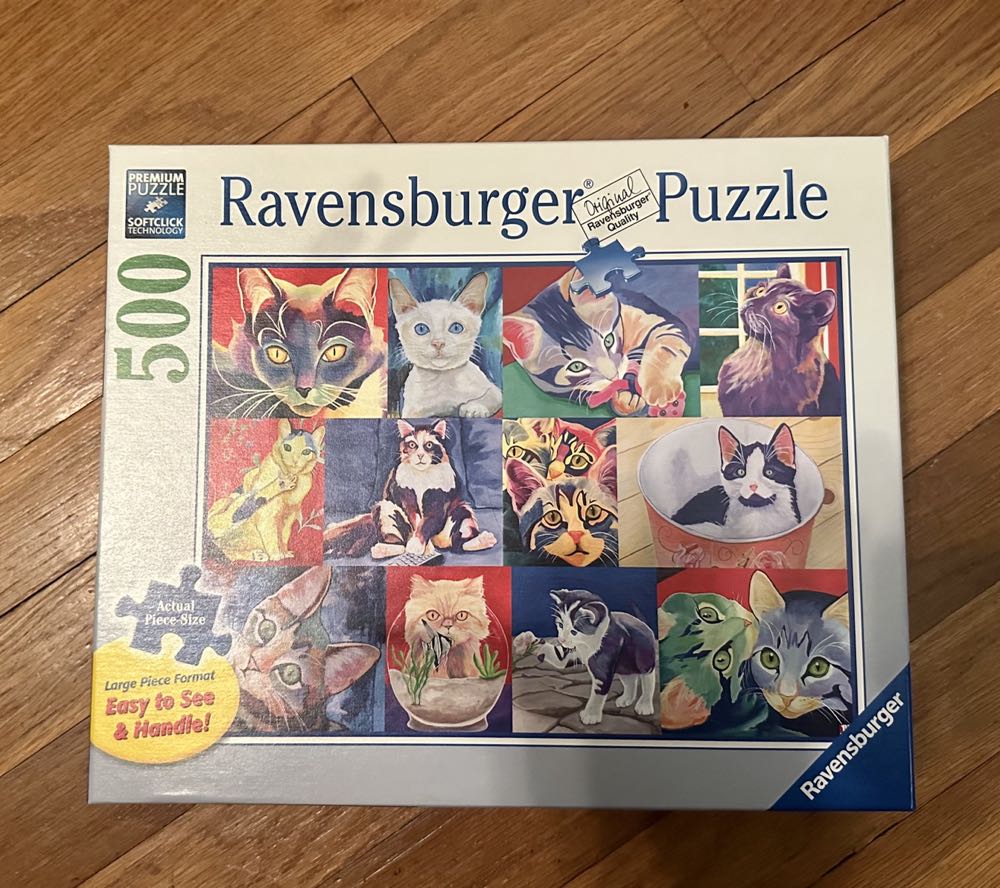Hello Kitty Kat - Ravensburger puzzle collectible [Barcode 4005556169382] - Main Image 3