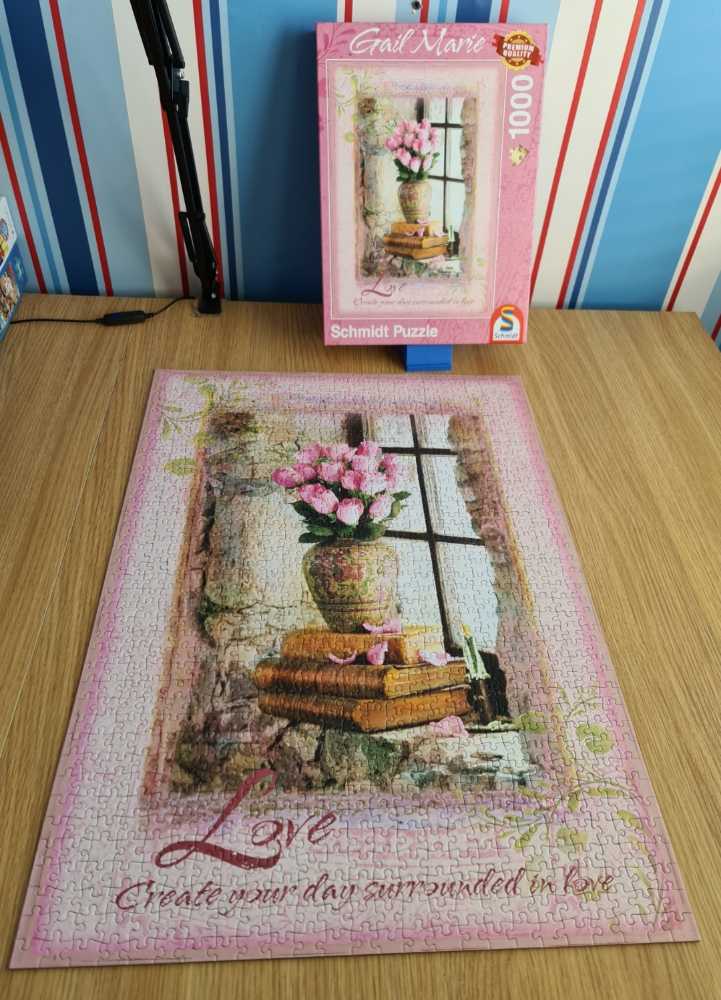 *Love. 😁 COMPLETED 06/03/2022 - Schmidt Gail Marie Collection puzzle collectible [Barcode 4001504593926] - Main Image 2