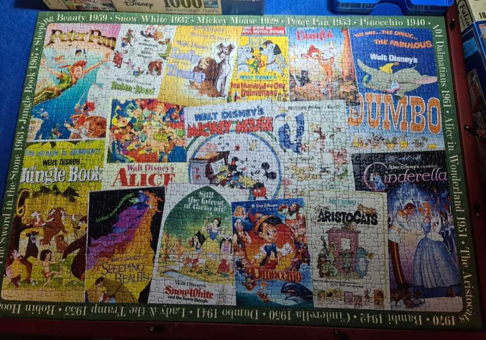 *Vintage Movie Posters. 😁 COMPLETED 07/10/2021 - Ravensburger puzzle collectible - Main Image 2