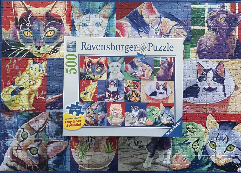 Hello Kitty Kat - Ravensburger puzzle collectible - Main Image 3
