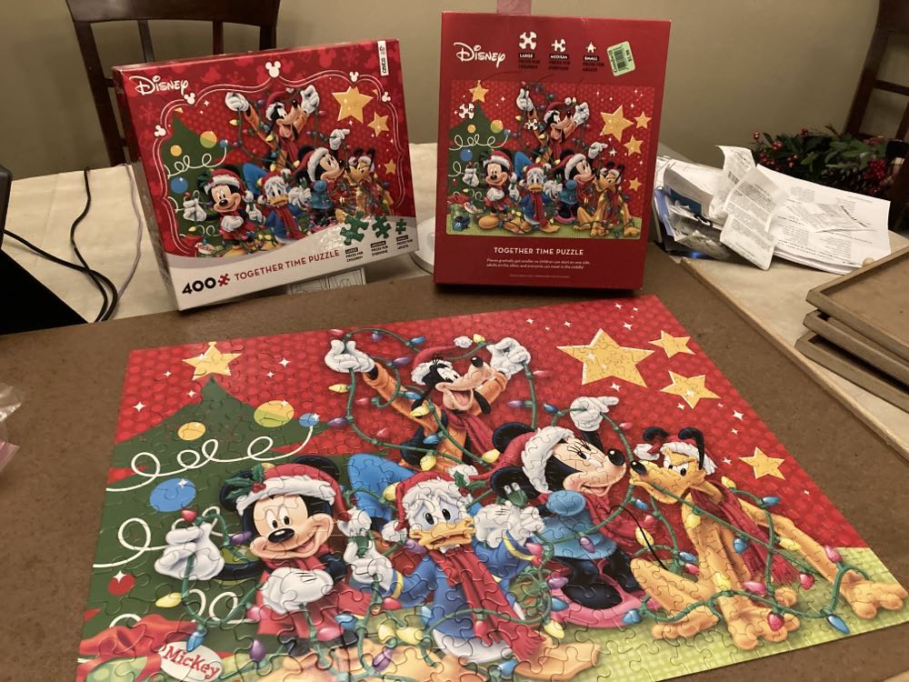 Together Time Christmas - Ceaco puzzle collectible [Barcode 021081231442] - Main Image 3