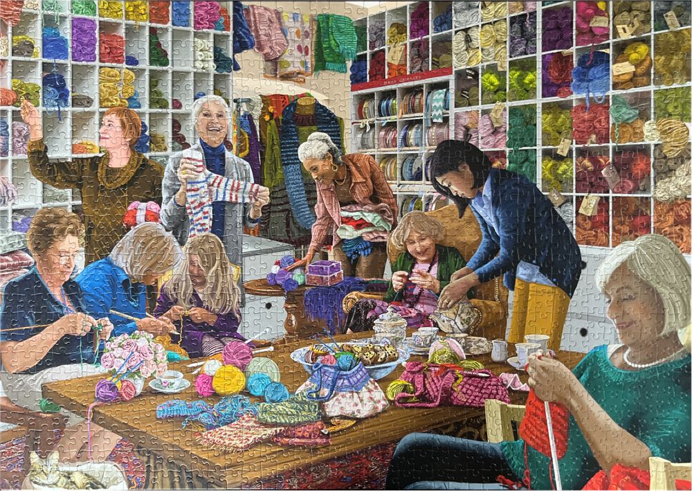 The Knitting Club - Falcon puzzle collectible [Barcode 8710126113691] - Main Image 3