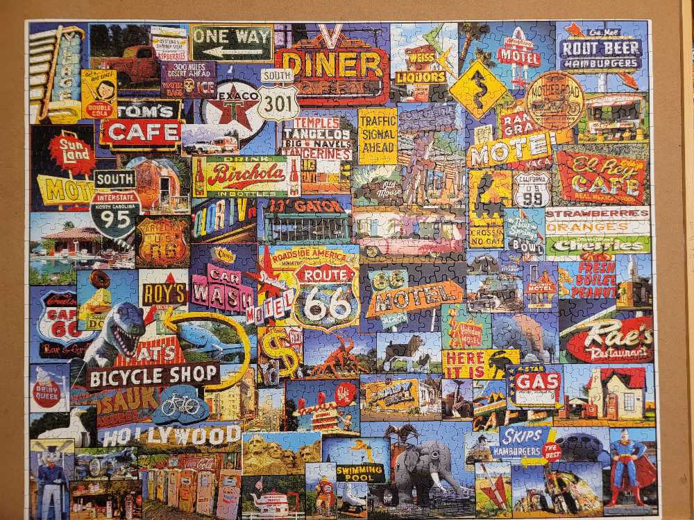 Roadside America - White Mountain 🇺🇸 puzzle collectible [Barcode 724819257416] - Main Image 4