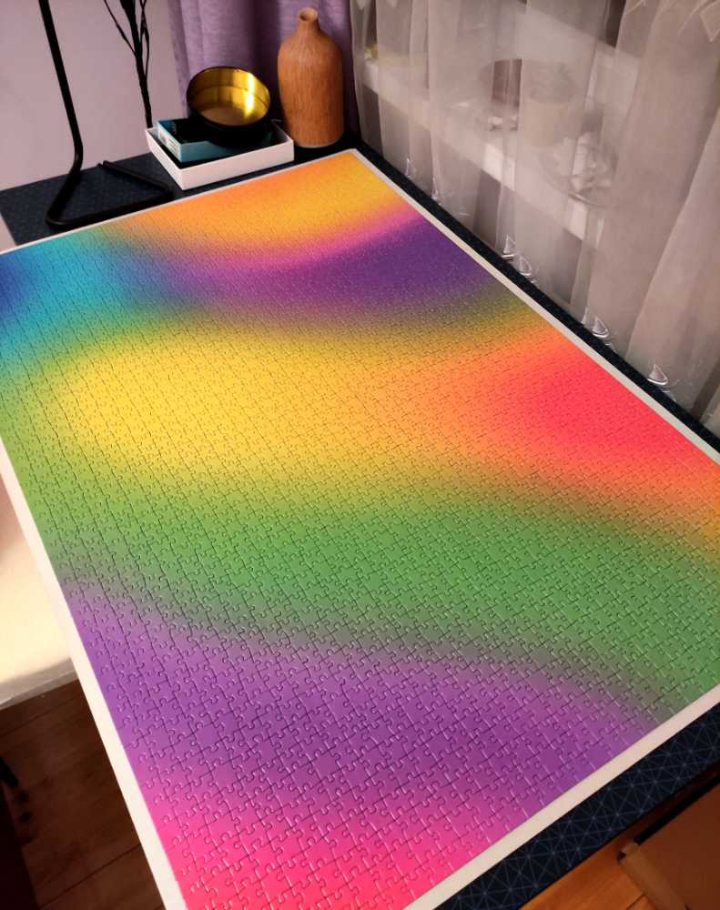 Clementoni Color Boom Gradient - Clementoni puzzle collectible [Barcode 8005125325689] - Main Image 3