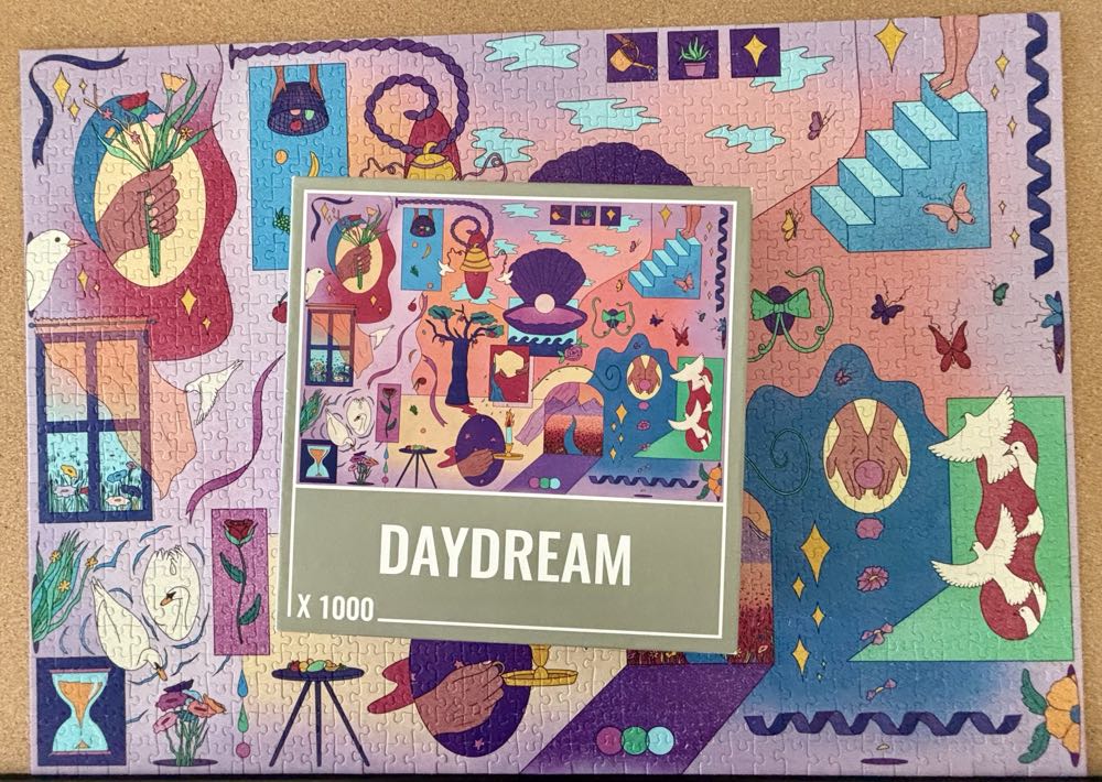 Daydream - Borrowed - Cloudberries puzzle collectible [Barcode 5060602330535] - Main Image 3