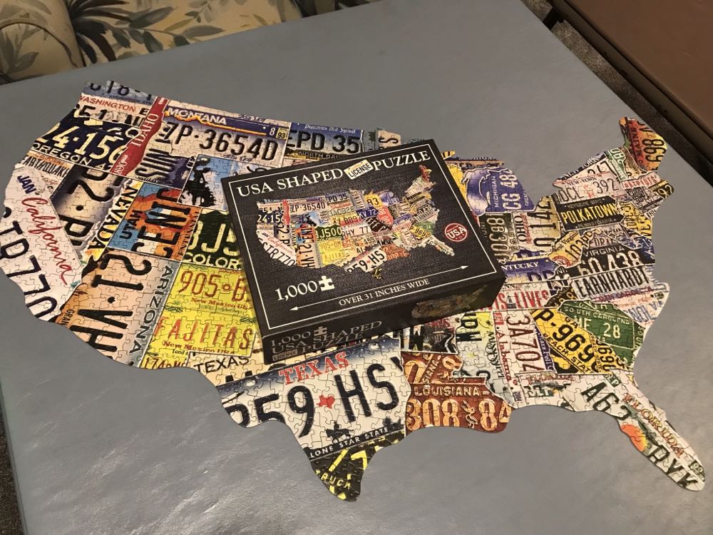 USA Shaped License Plate Puzzle - 147, 8/17/21-TRADED - TDC Games puzzle collectible - Main Image 3