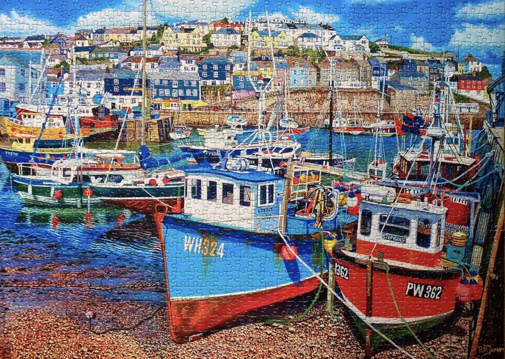 Mevagissey Harbour - Gibsons puzzle collectible [Barcode 5012269062205] - Main Image 3