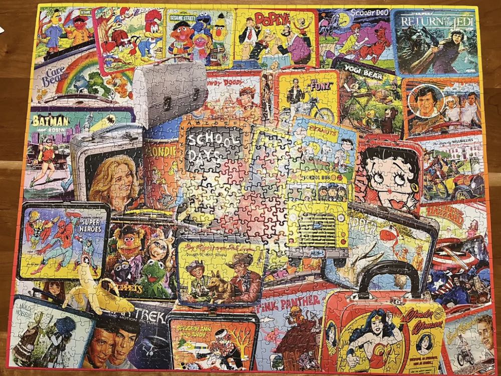 0282 White Mountain: Lunch Boxes - White Mountain puzzle collectible [Barcode 724819255252] - Main Image 3