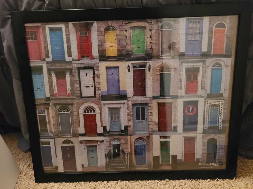 Knock Knock - Melissa & Doug puzzle collectible - Main Image 2