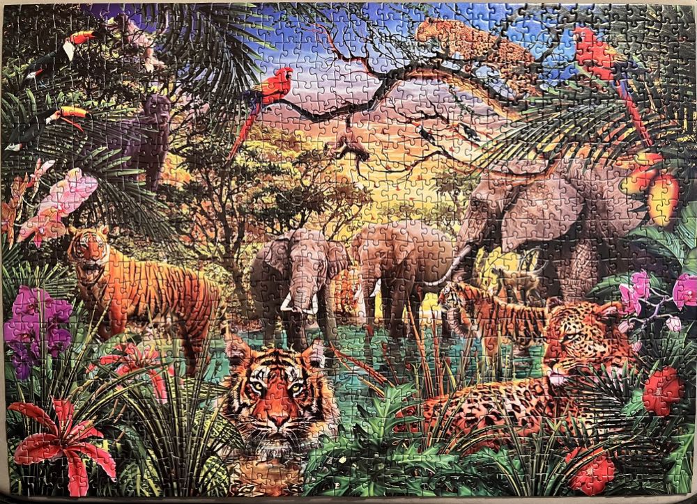 Jungle Life - Peter Pauper Press puzzle collectible [Barcode 9781441330574] - Main Image 2