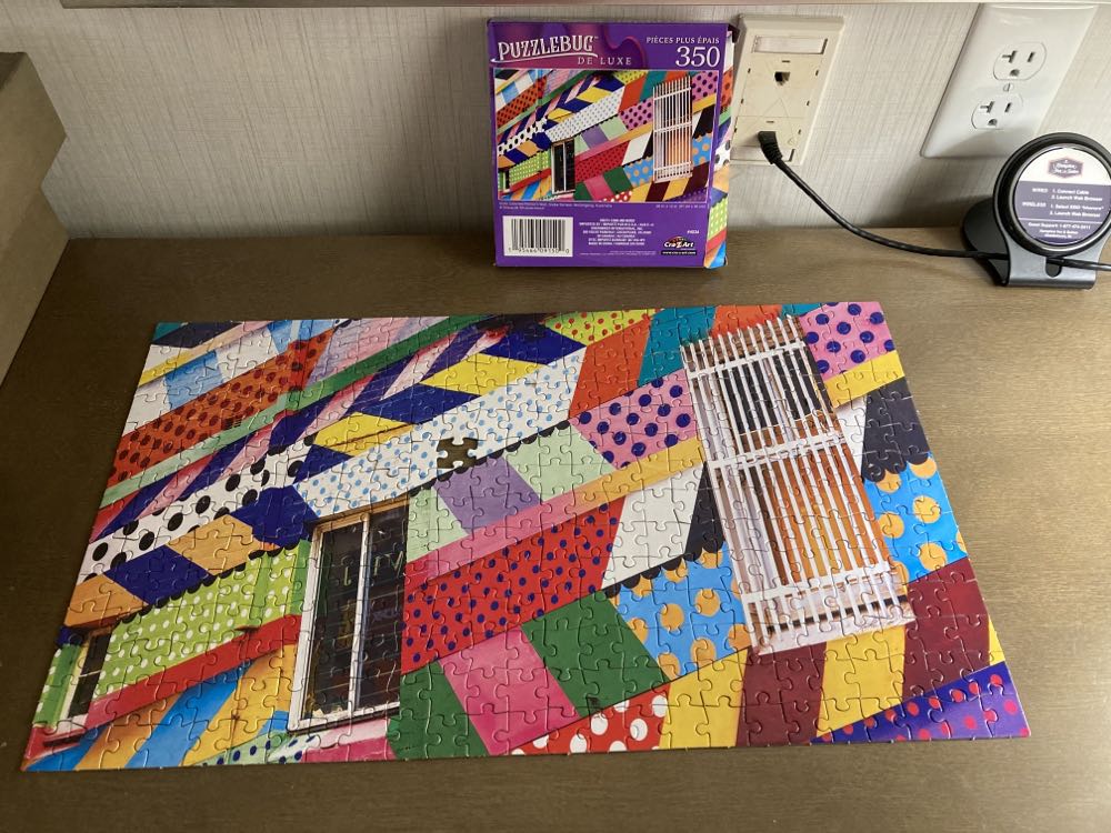 Multicolored Pattern Wall - Puzzlebug puzzle collectible [Barcode 195464091500] - Main Image 2