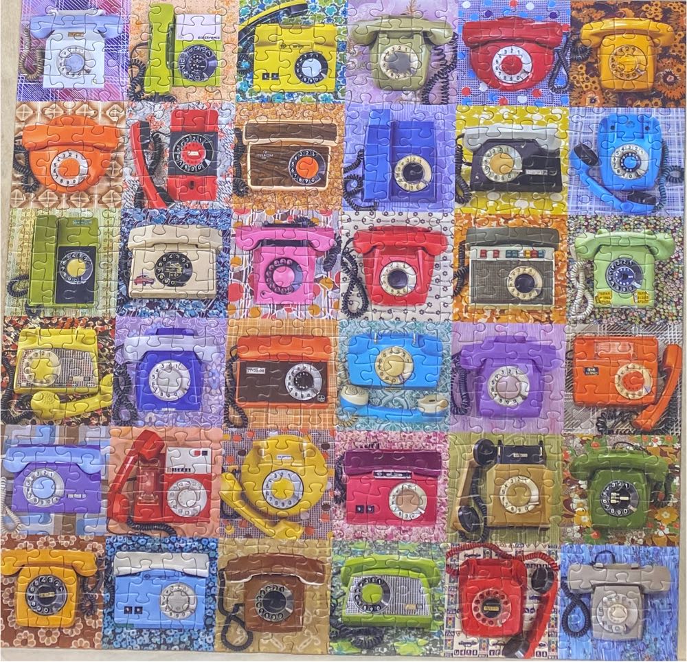Eastern Bloc Telephones - Galison puzzle collectible [Barcode 9780735371996] - Main Image 2
