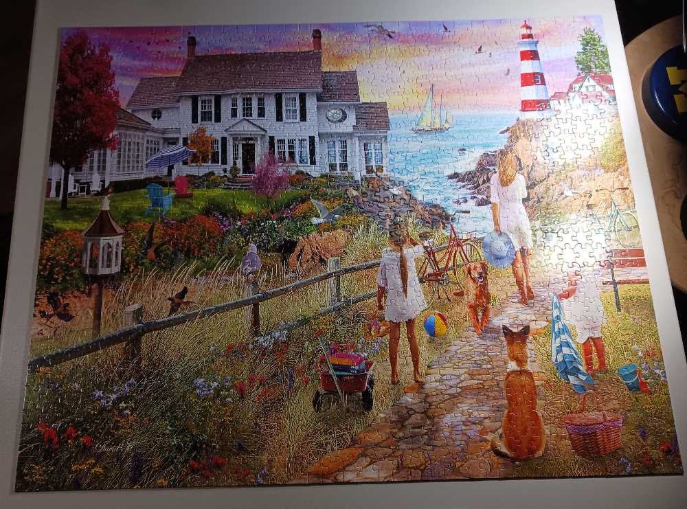 Beach Path - White Mountain puzzle collectible - Main Image 2