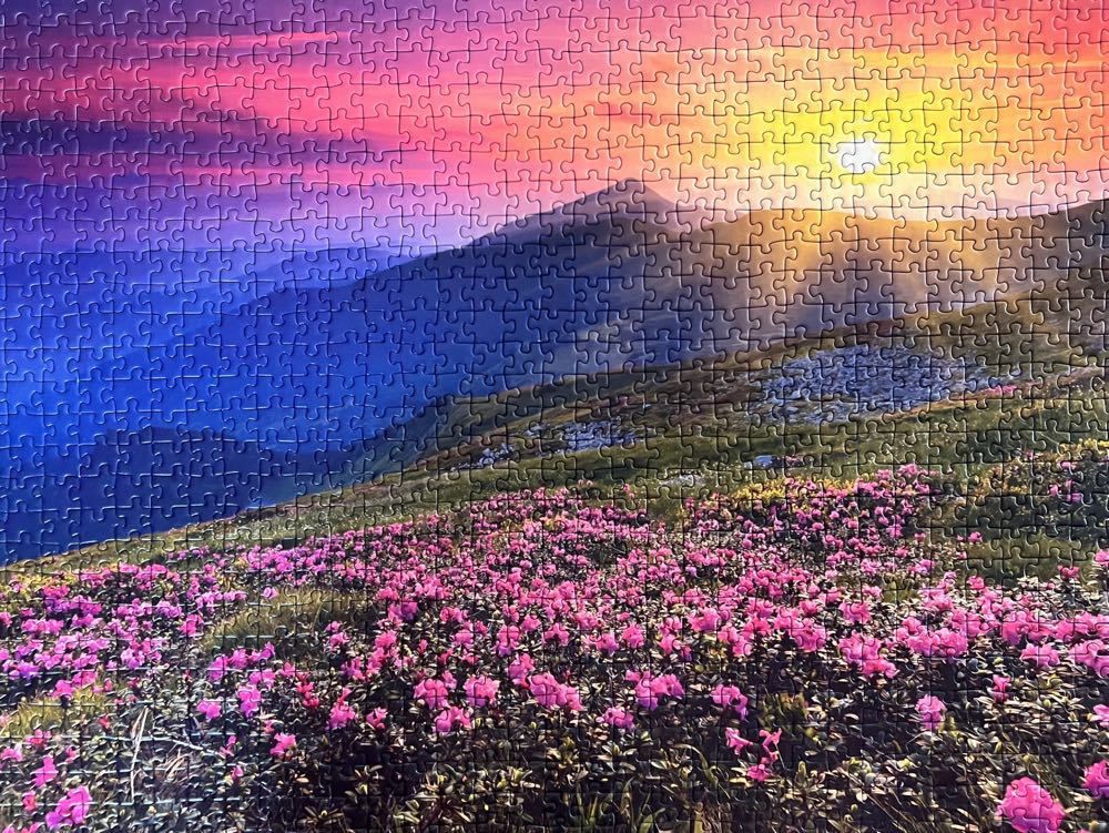 Early Morning Mountains - Ravensburger puzzle collectible [Barcode 4005556196081] - Main Image 2