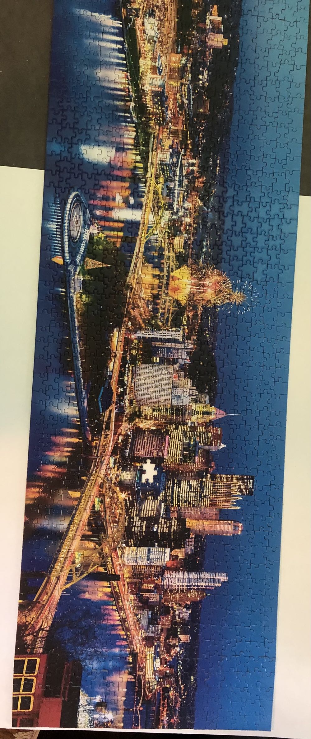 Pittsburgh Panoramic 13” X 39” - Master Pieces 🇺🇸 puzzle collectible [Barcode 705988715891] - Main Image 2