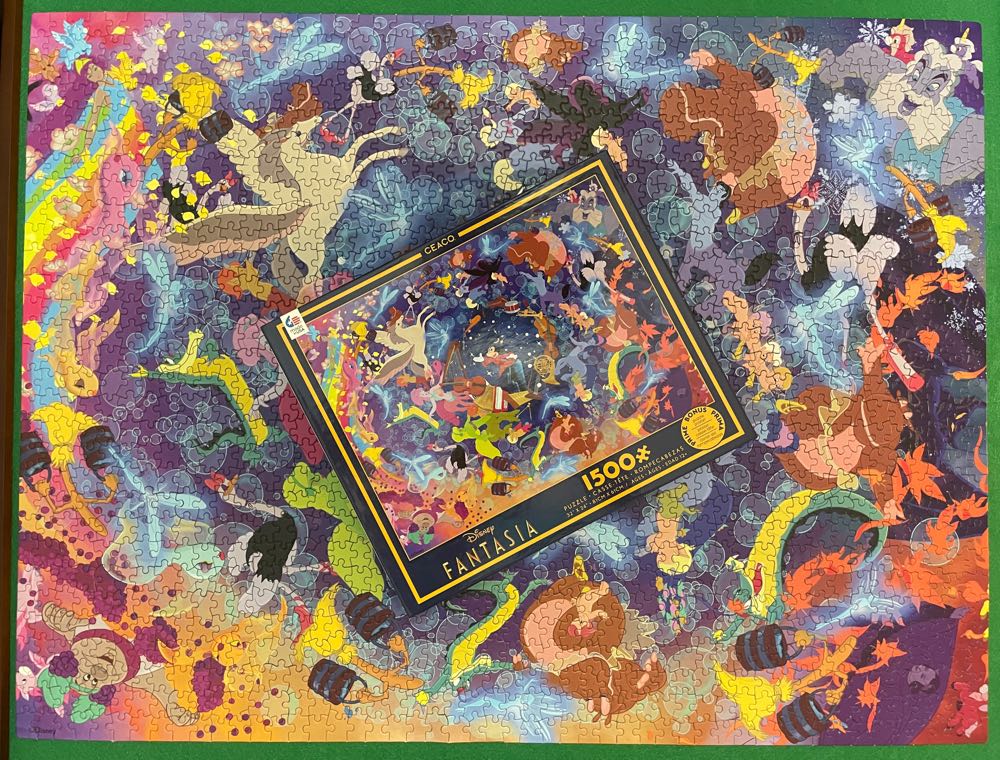 Disney Fantasia (UV) - Stephanie - Ceaco puzzle collectible [Barcode 021081340458] - Main Image 2