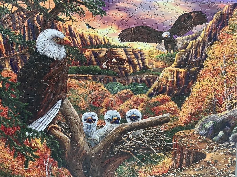 Color It Purple - Bits & Pieces puzzle collectible [Barcode 192949000408] - Main Image 2