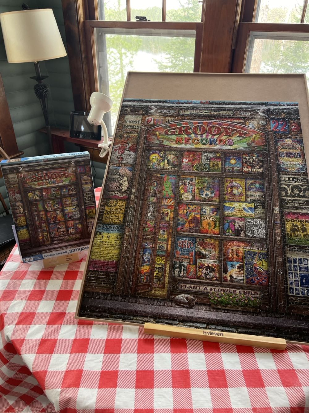 Groovy Records - Springbok puzzle collectible [Barcode 091683108695] - Main Image 2