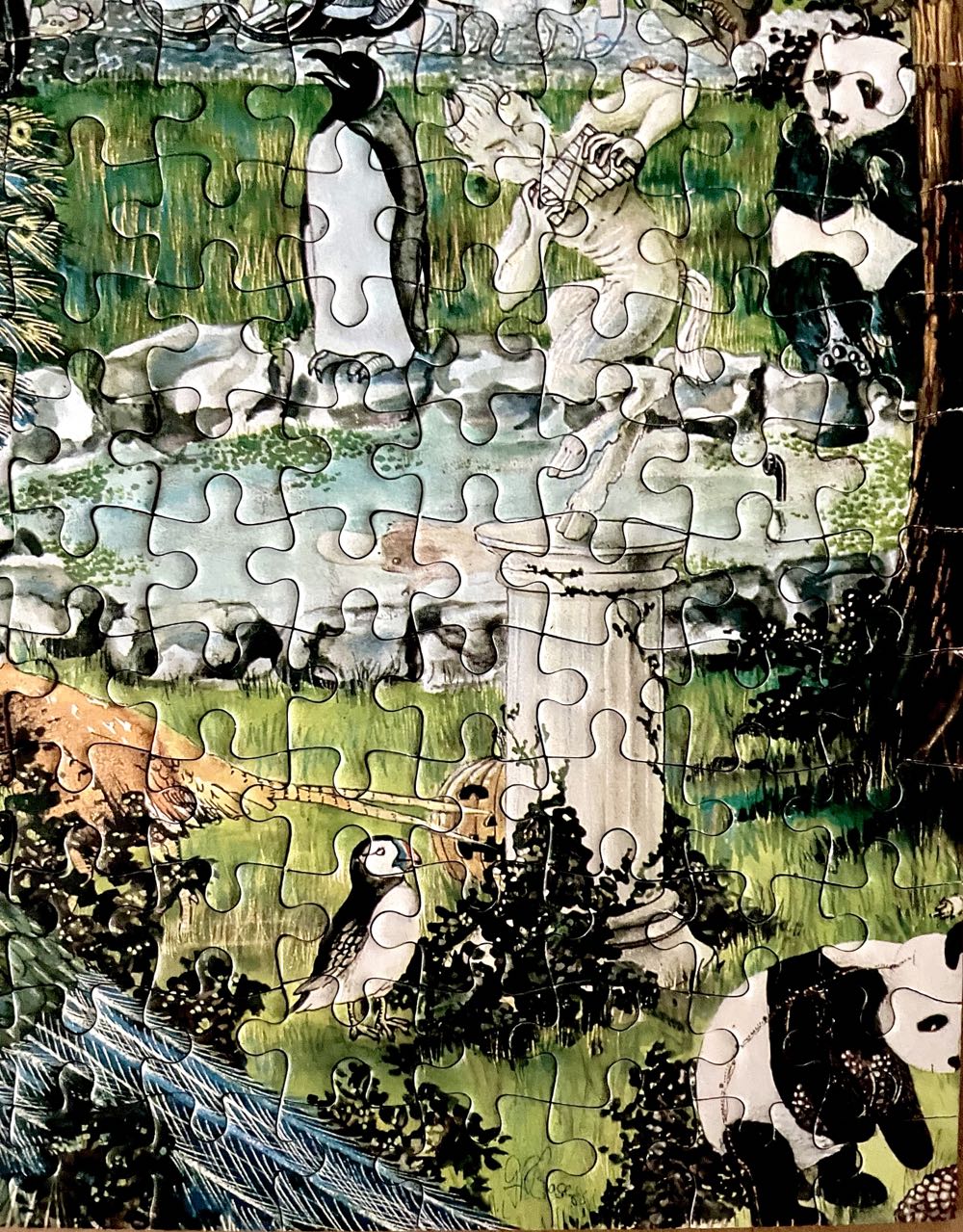 Animalia- The Letter P- Peacocks - Spears Games 🇦🇺 puzzle collectible [Barcode 9310388302414] - Main Image 4