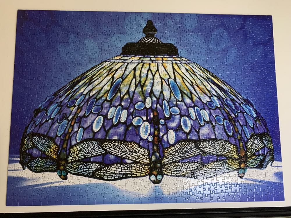 Dragonfly Shade - New-York Historical Society puzzle collectible [Barcode 655257982687] - Main Image 2