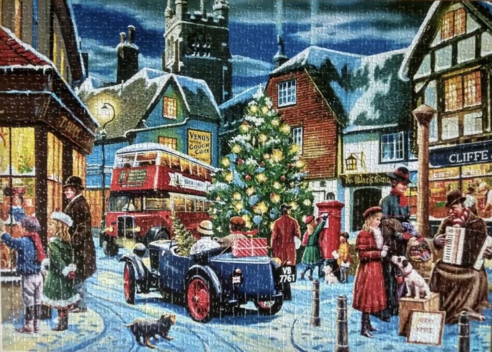 A Present For Everyone  - Falcon de luxe puzzle collectible [Barcode 8710126109649] - Main Image 3