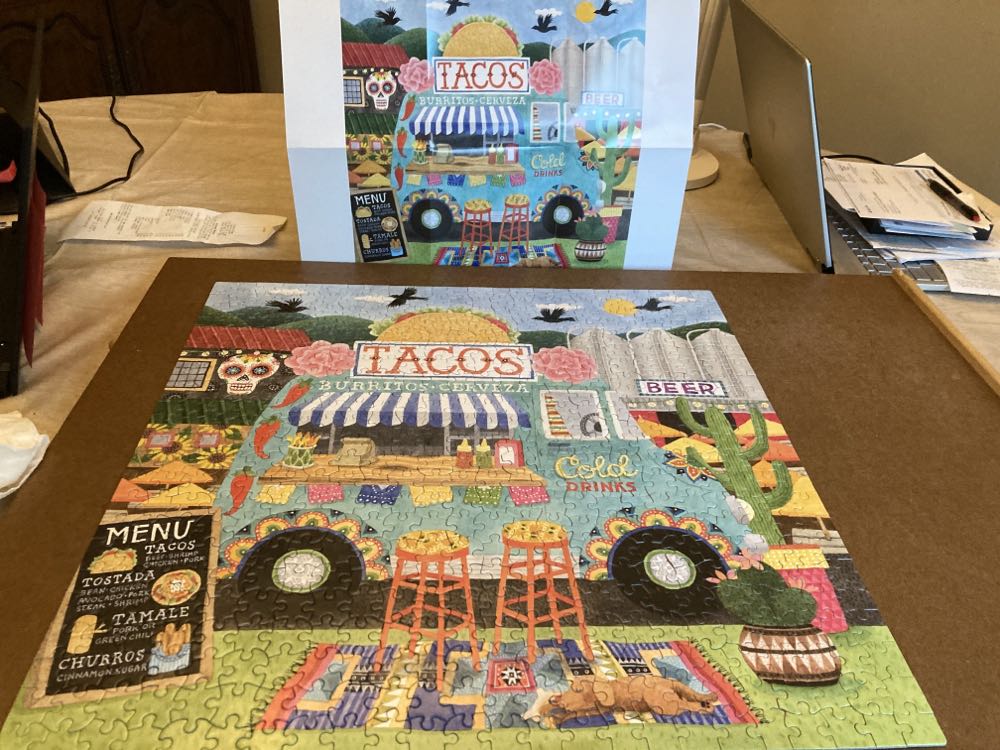 Food Trucks: Taco Truck - Ceaco 🇺🇸 puzzle collectible [Barcode 021081241465] - Main Image 2