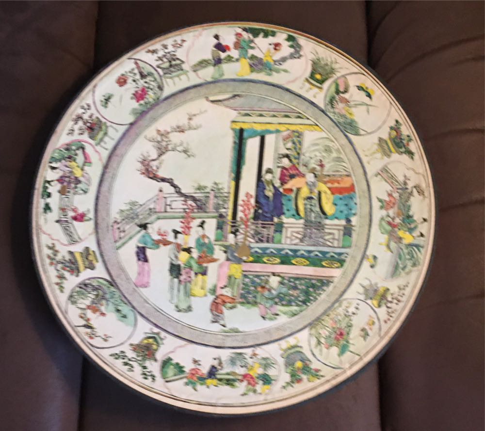Offering of the Coral Plants to the Emperor - Round - Springbok puzzle collectible - Main Image 1